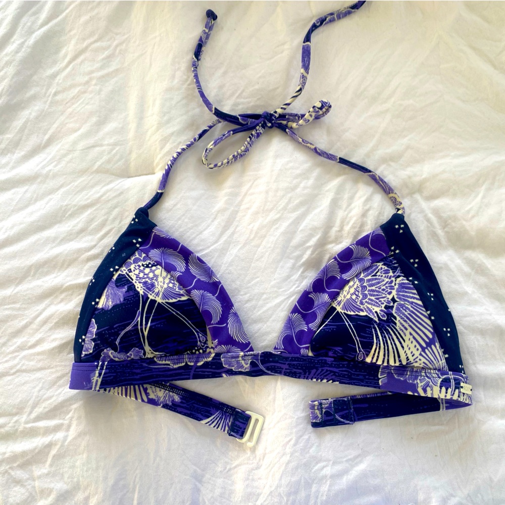 Roxy size small bikini top